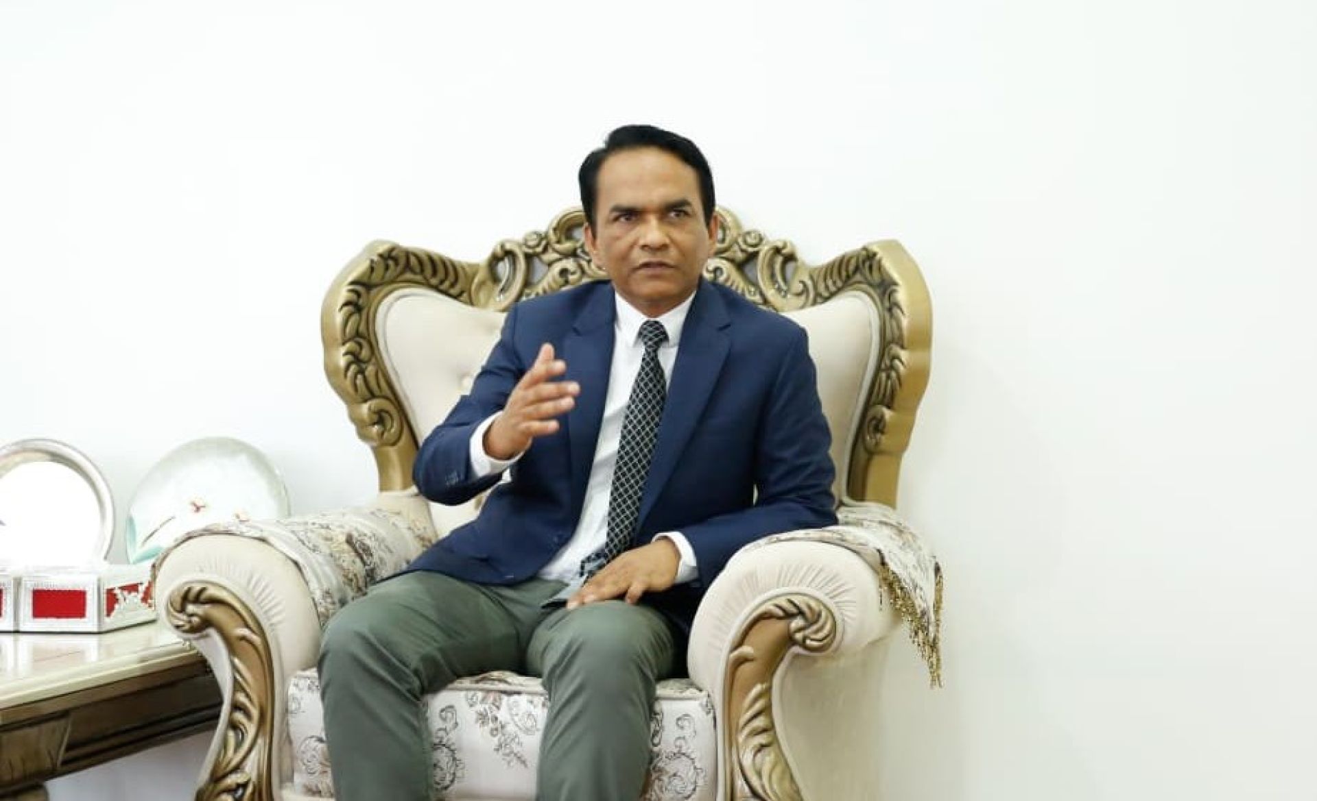 क्षतिग्रस्त संरचनाको पुन:निर्माणका लागि स्रोतको अभाव हुँदैन : गभर्नर 